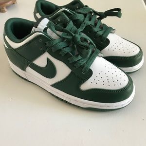 Nike Dunks